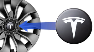 Set von vier Performance Radkappen im Turbinen-Design für das Tesla Model 3, die optisch den originalen Tesla Performance Turbinen Alufelgen ähneln. Einfache Montage ohne Werkzeug, mit Klammern für sicheren Halt und inklusive Abdeckkappen und Schaumstoffband für zusätzlichen Schutz der Felge. Farbe: Schwarz matt.