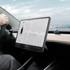 Lufterfrischer Adapter im Tesla Model Y, elegant und funktionell, installiert.