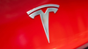 Einzigartiges mattschwarzes Logo-Emblem Set für Tesla Model 3, ideal für ein stilvolles Upgrade auf den deutschen und österreichischen Straßen.