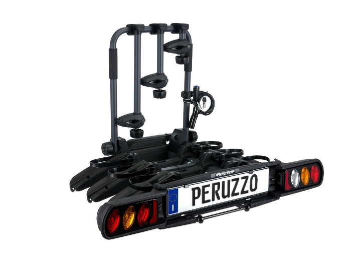 Fahrradträger PERUZZO PURE INSTINCT 3 auf einem Tesla Model Y