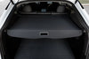Tesla Model Y Kofferraumabdeckung V3 Premium montiert im Juniper 2025+ für maximale Privatsphäre, OEM-Optik und Schutz der Ladung.
