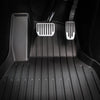 Detailaufnahme Tesla Model 3 Fußmatten Gummi Innenraum 2019+ Ecoline im Fahrerbereich mit rutschfester Struktur und perfekter Passform