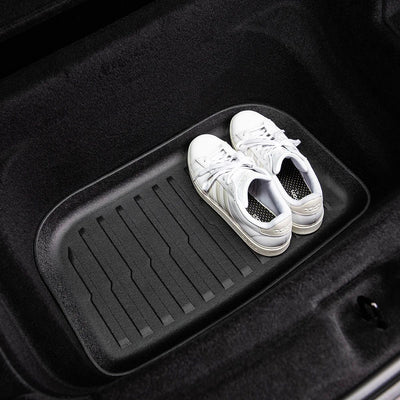 Tesla Model Y Frunkmatte mit hohem Rand für Juniper Standard RWD, ideal für Schuhe, Ladekabel und andere schmutzige oder nasse Gegenstände.
