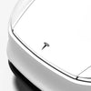 Tesla Model Y Logo Schwarz auf weißer Tesla Model Y Juniper Motorhaube mit stilvoller OEM Black Badge Optik.
